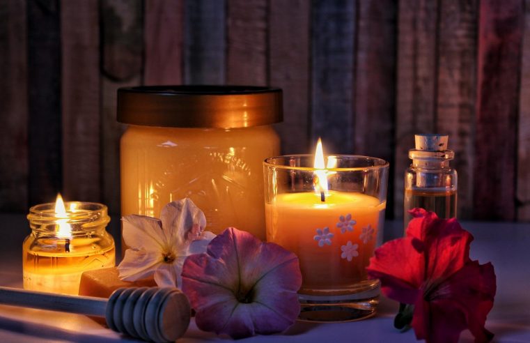 Przegląd zastosowań naturalnych świec zapachowych